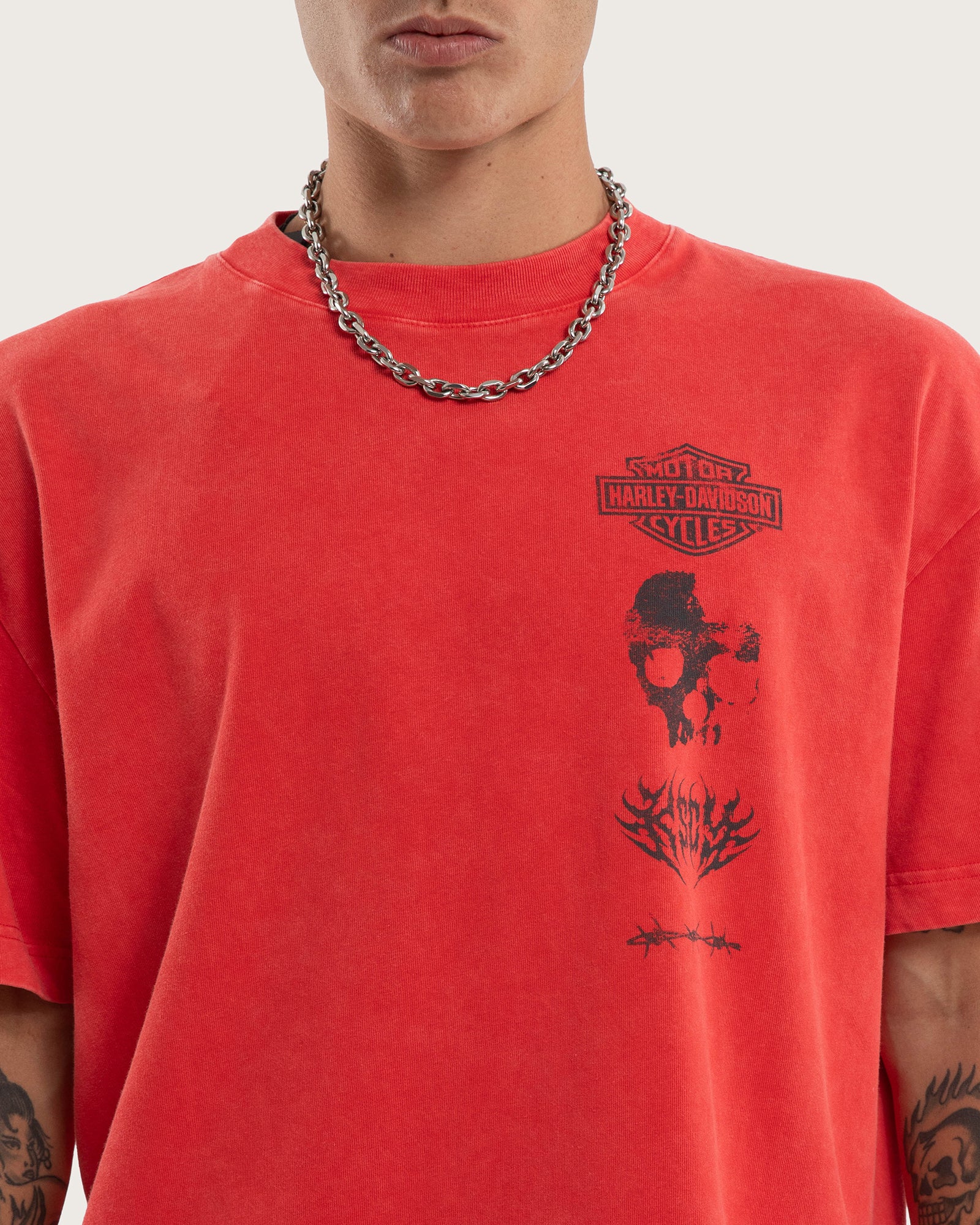 Chopper Street Tee Scarlet - Image 4