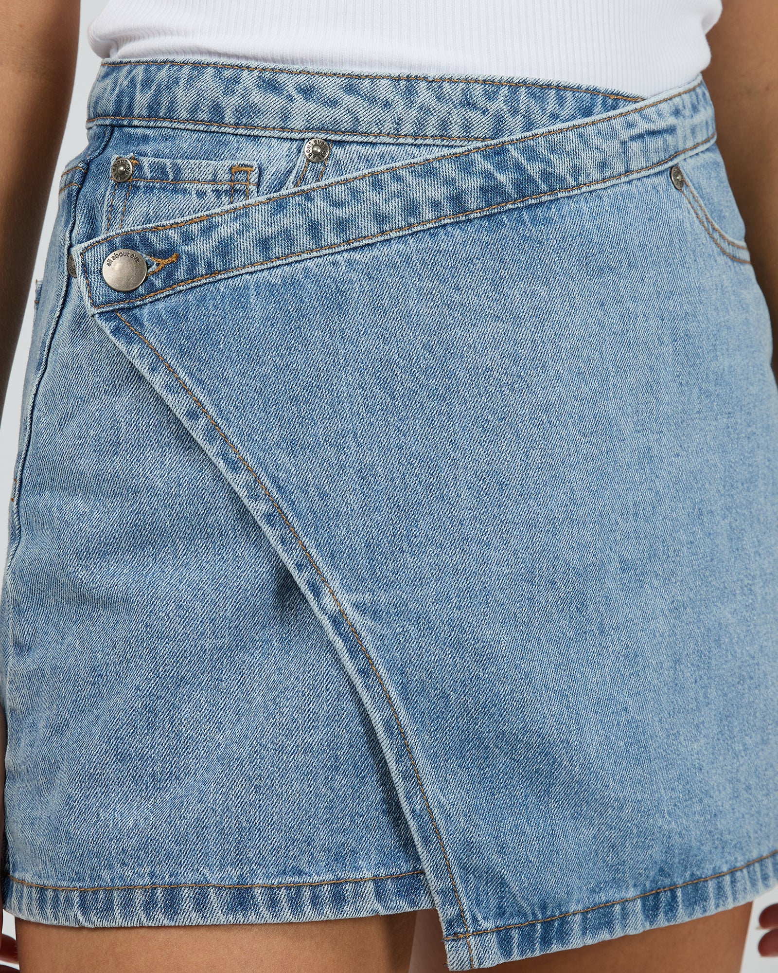 Lenni Mini Skort Light Blue - Image 6