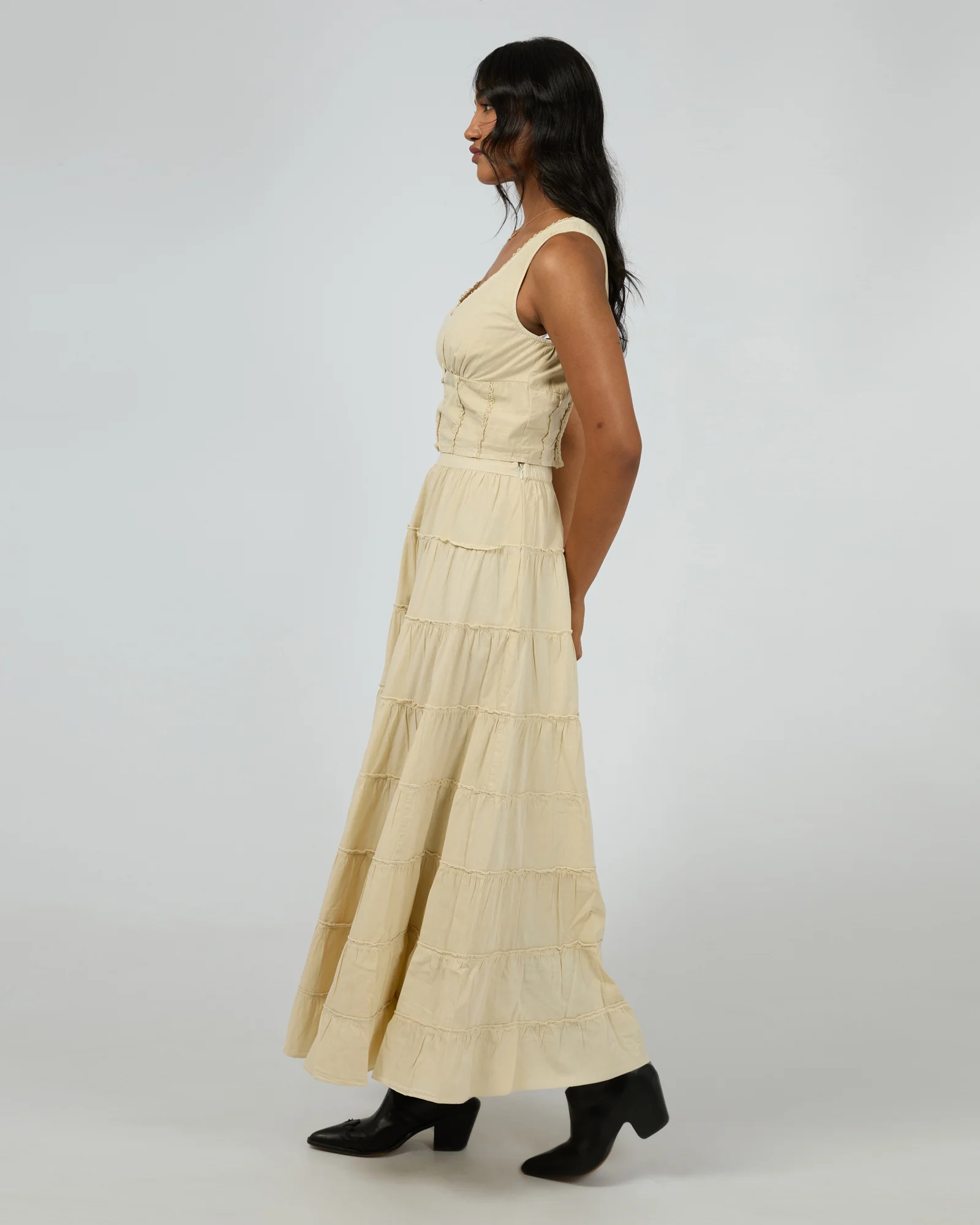 Sadie Tiered Maxi Skirt Vanilla - Image 6