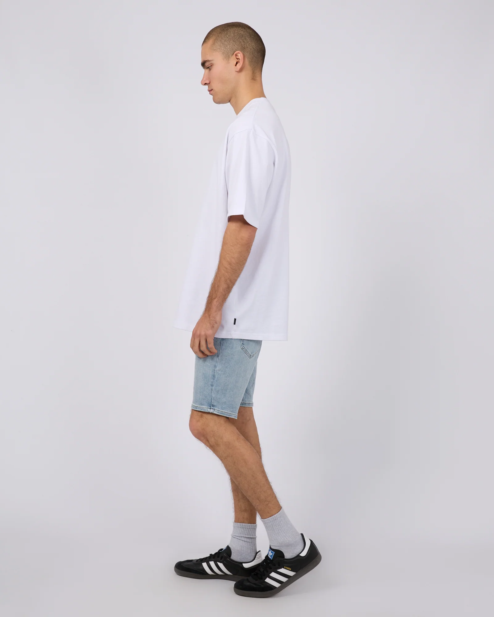 Shadow A2 Short Denim - Image 6