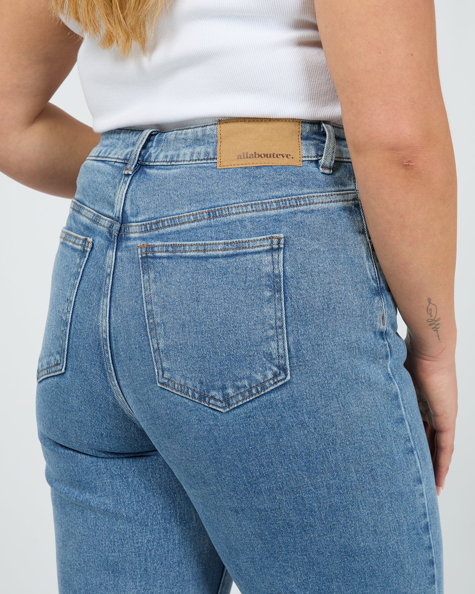 Skye Comfort Jean Heritage Blue - Image 10