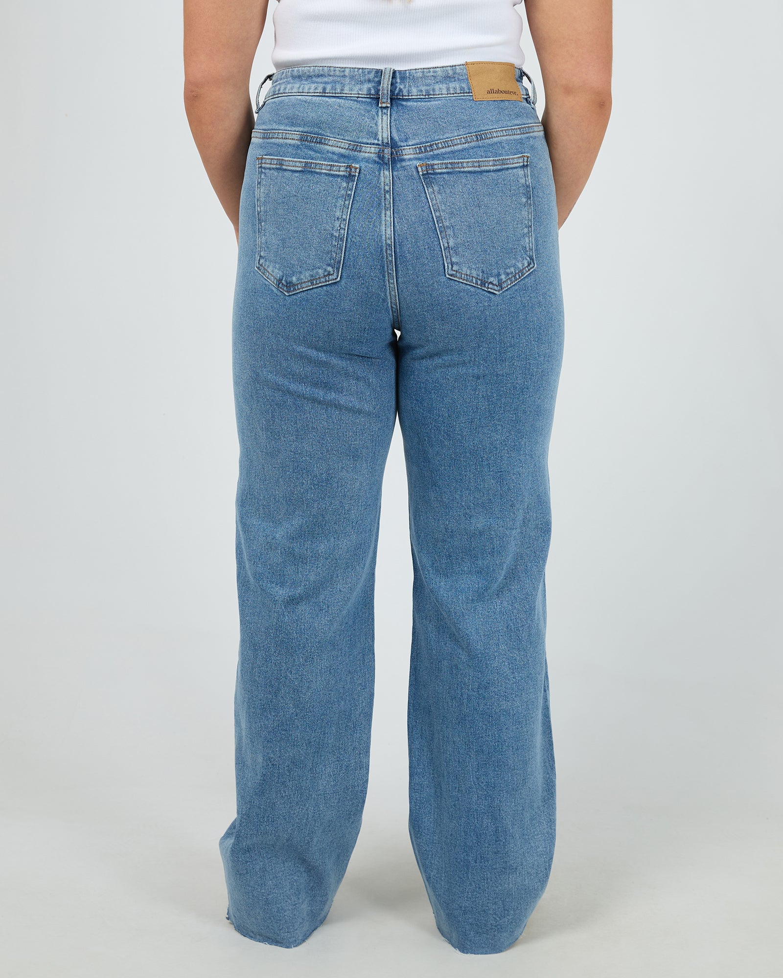 Skye Comfort Jean Heritage Blue - Image 8