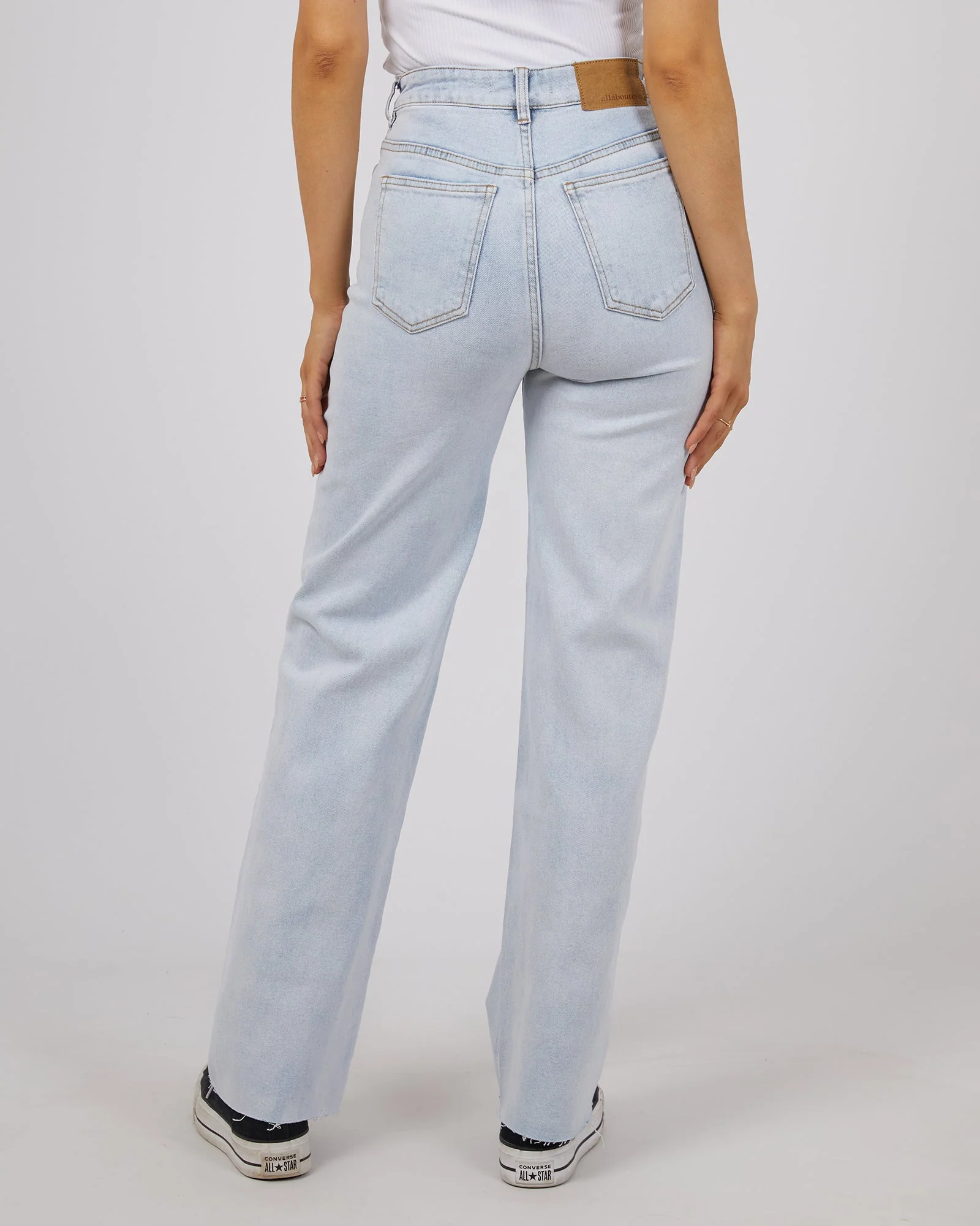 Skye Comfort Jean Light Blue - Image 3