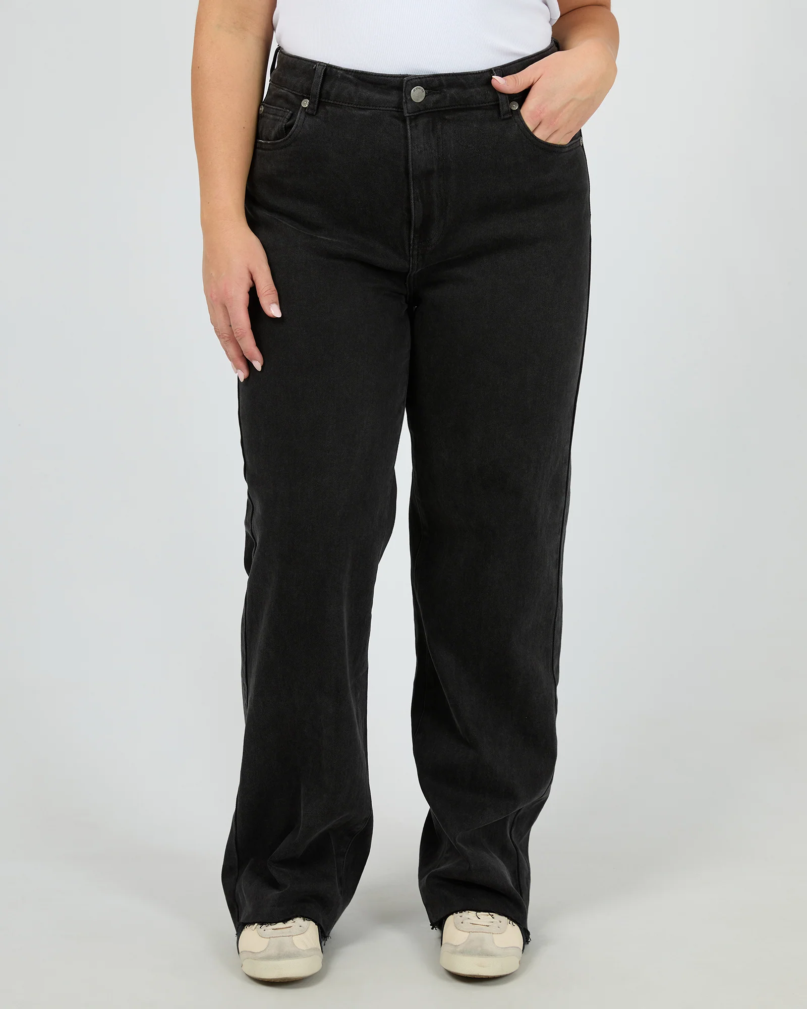 Skye Comfort Jean Washed Black - Image 7