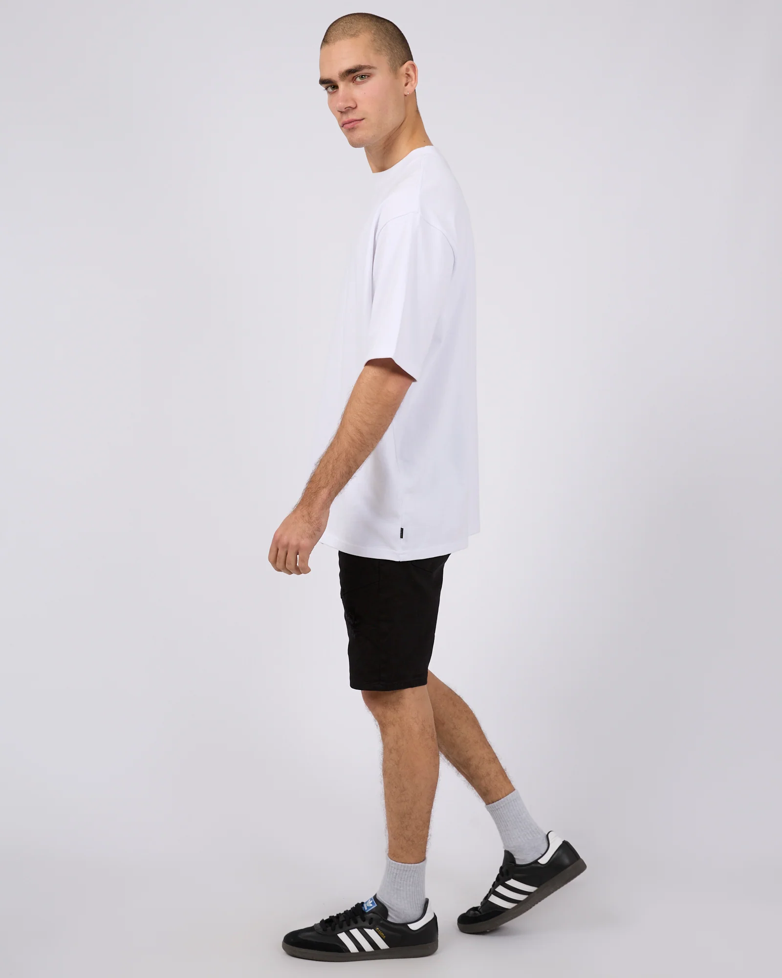 Soho Denim Short Trashed Black - Image 6