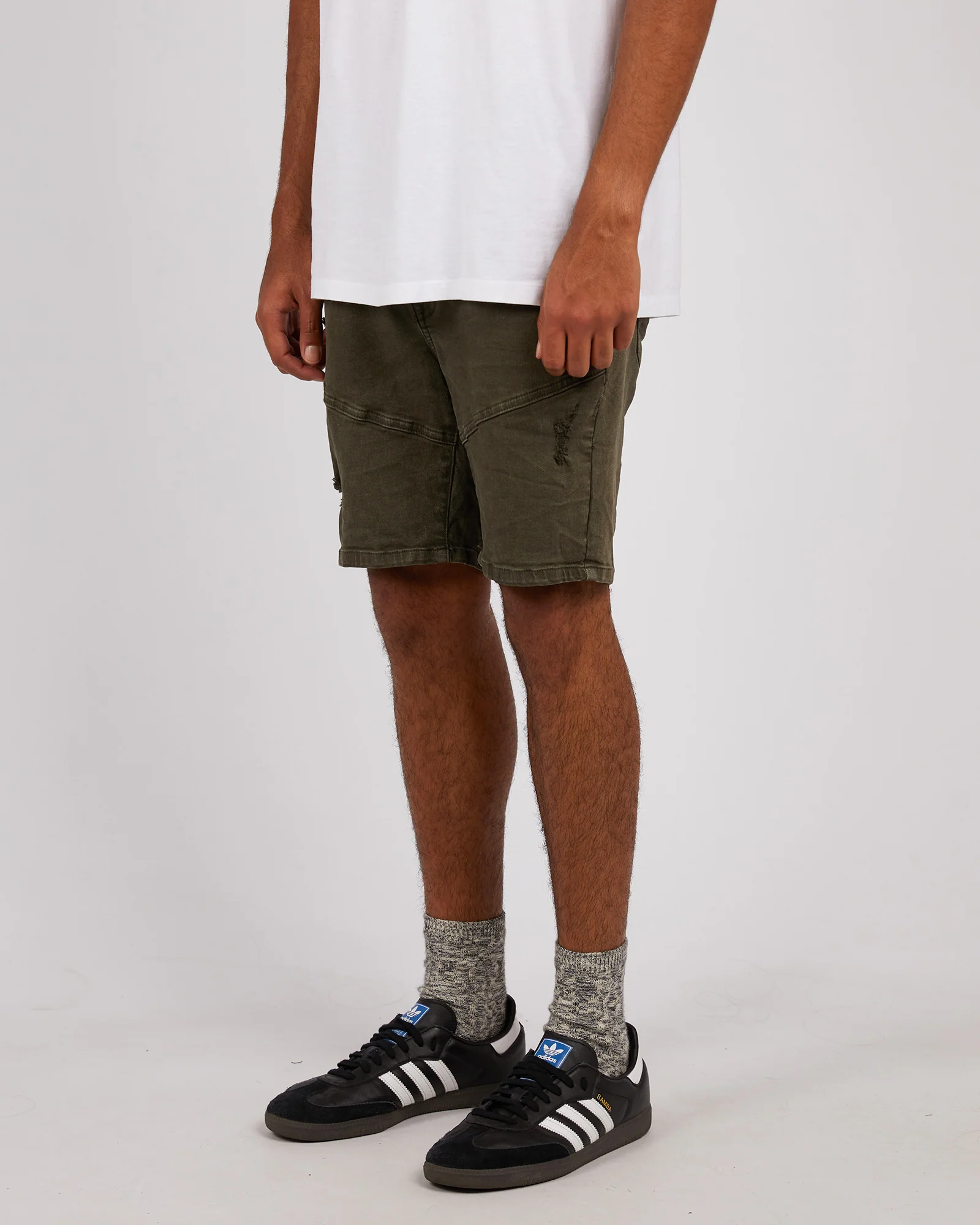 Soho Denim Short Trashed Khaki - Image 4